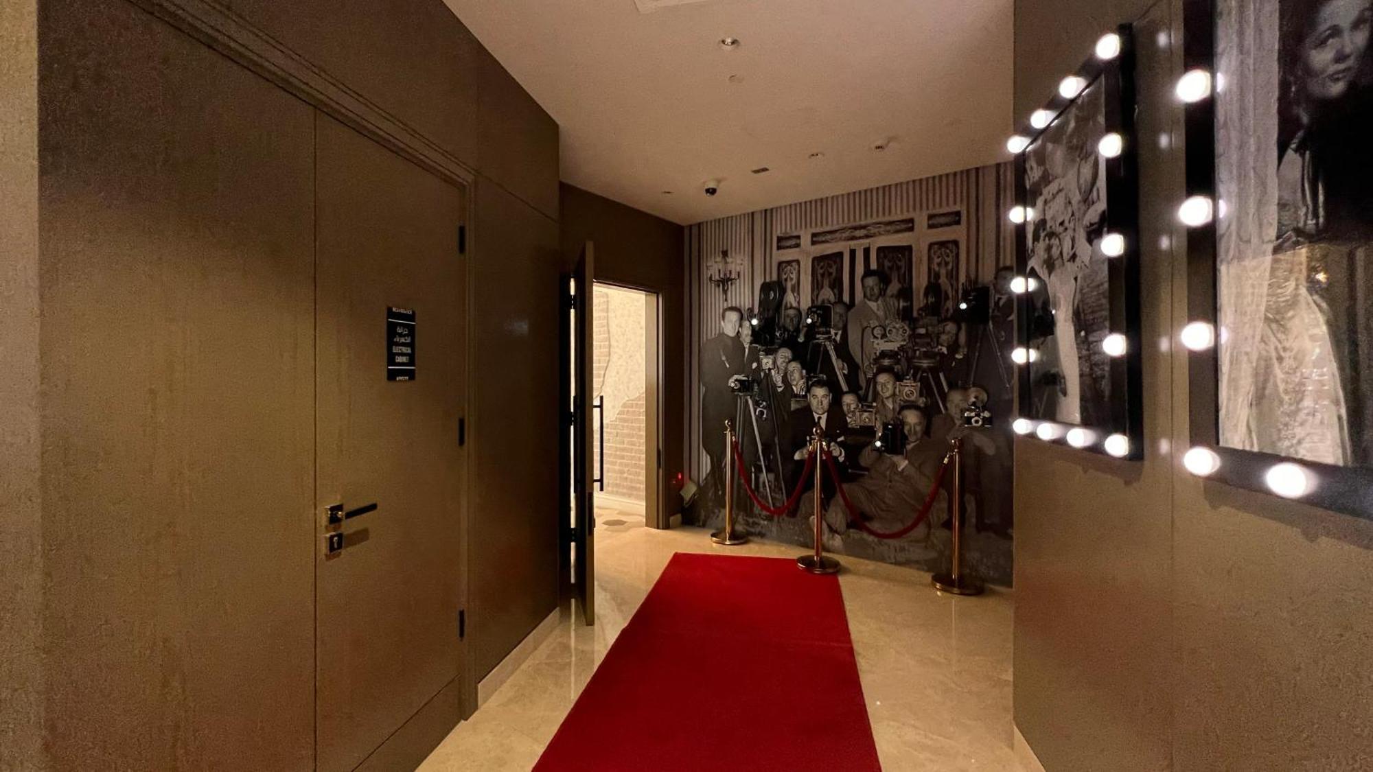 Apartment Bright High Floor In A 5 Star Resident Tower W Burj View And Access To 64th Infinity Pool, Gym, Sauna, Spa, Restaurants, Bars And